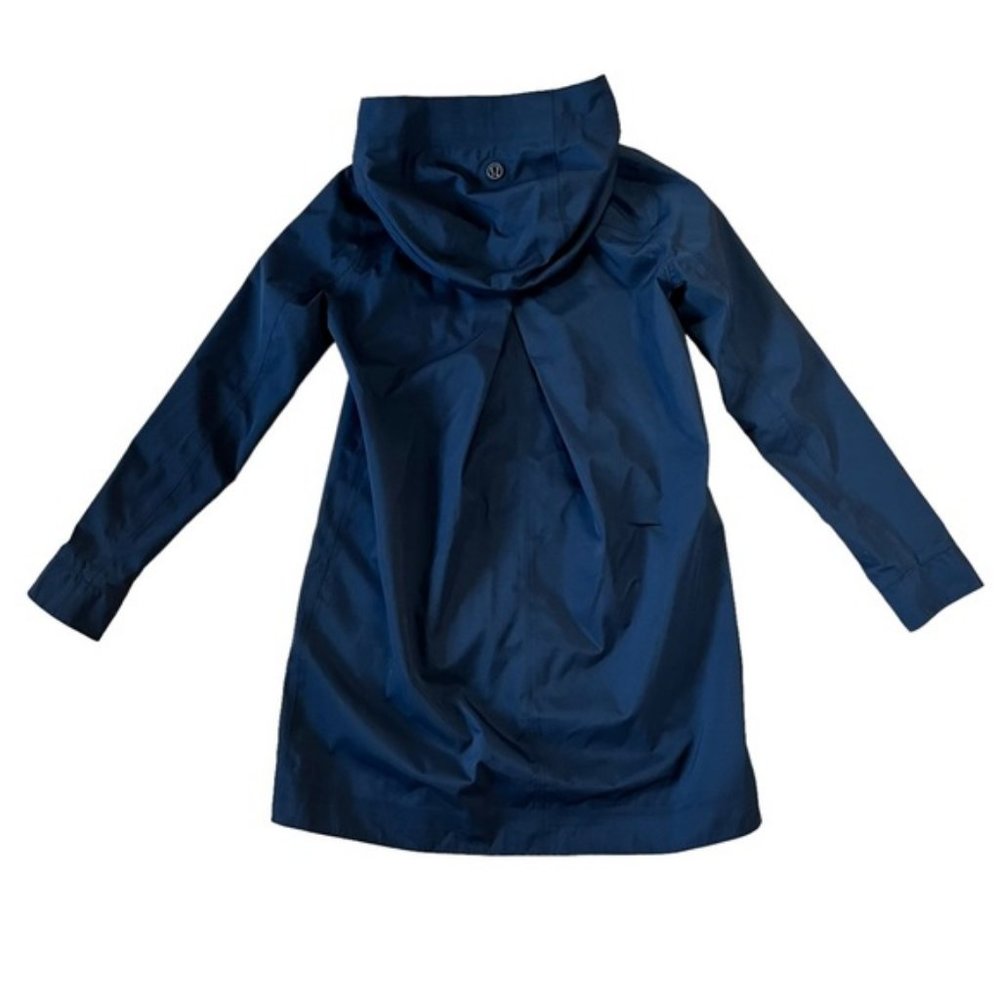 Black Lululemon Jacket Size 2 - Picture 5 of 10